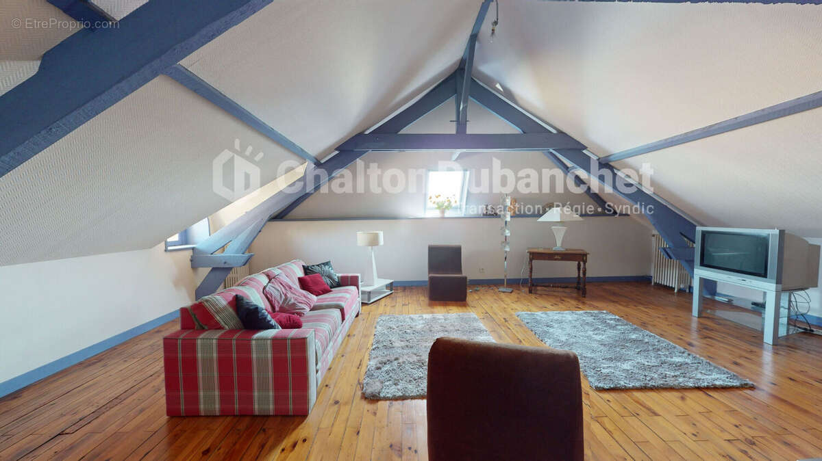 LE COTEAU - Maison de 300 m² - photo 11