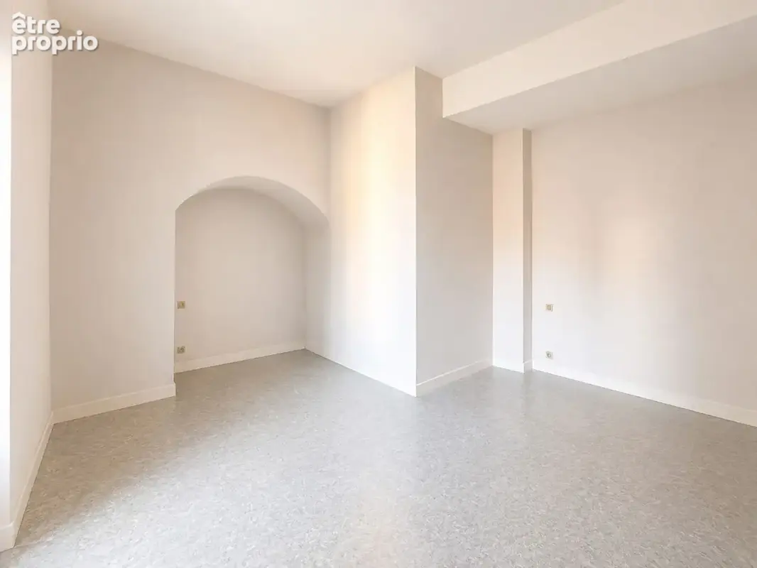 Appartement de type 4  en duplex - 3 chambres - grenier - cave - toiture 25 ans - photo 5
