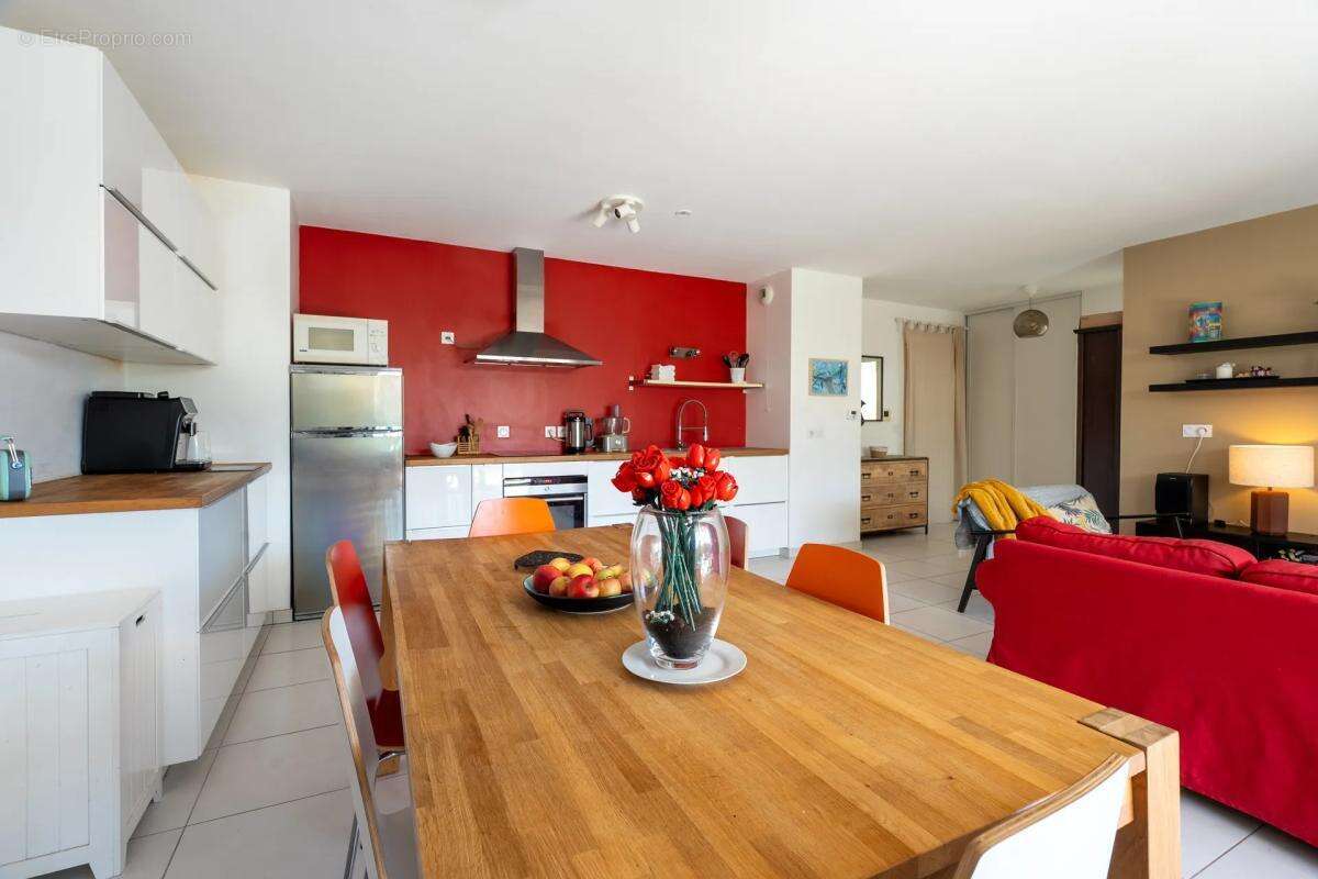 Appartement à MARSEILLE-13E