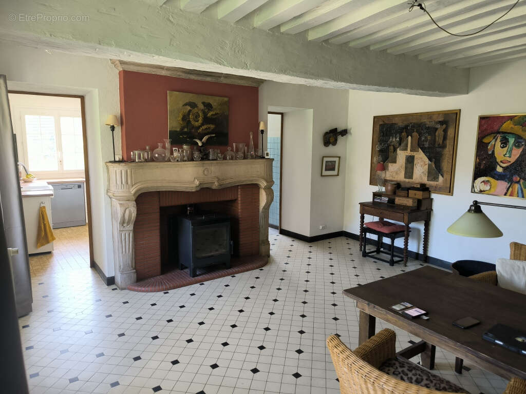 Maison à SAINT-REVERIEN
