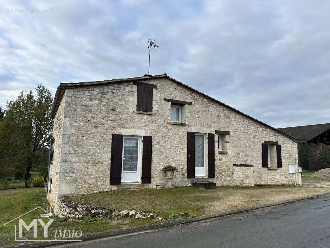 Maison à MONESTIER