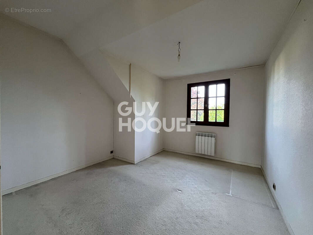 Maison à MILLY-LA-FORET