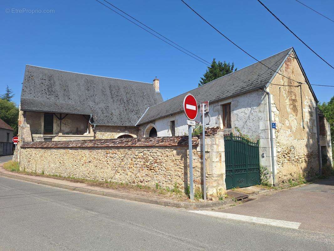Maison à SAINT-SATUR