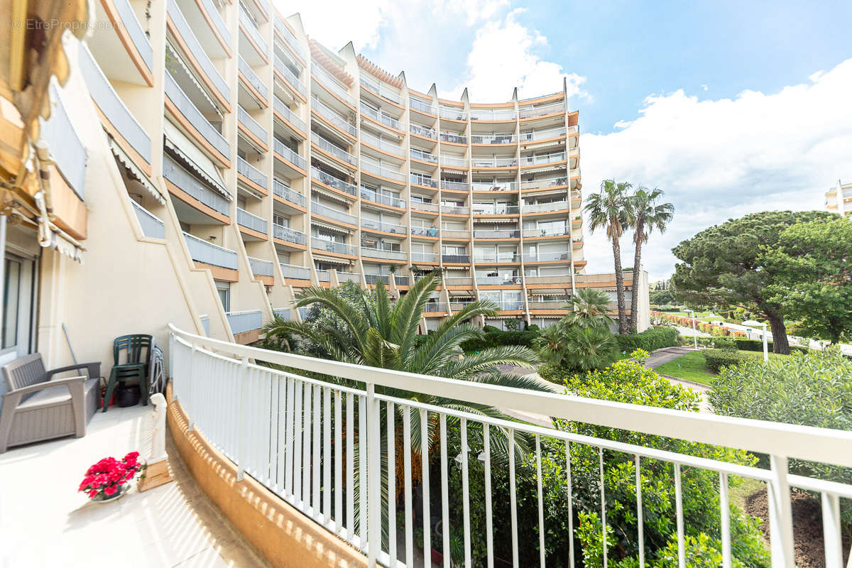 Appartement à MANDELIEU-LA-NAPOULE