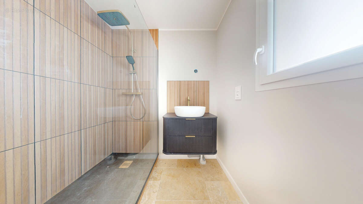 Appartement à SAINT-VIT