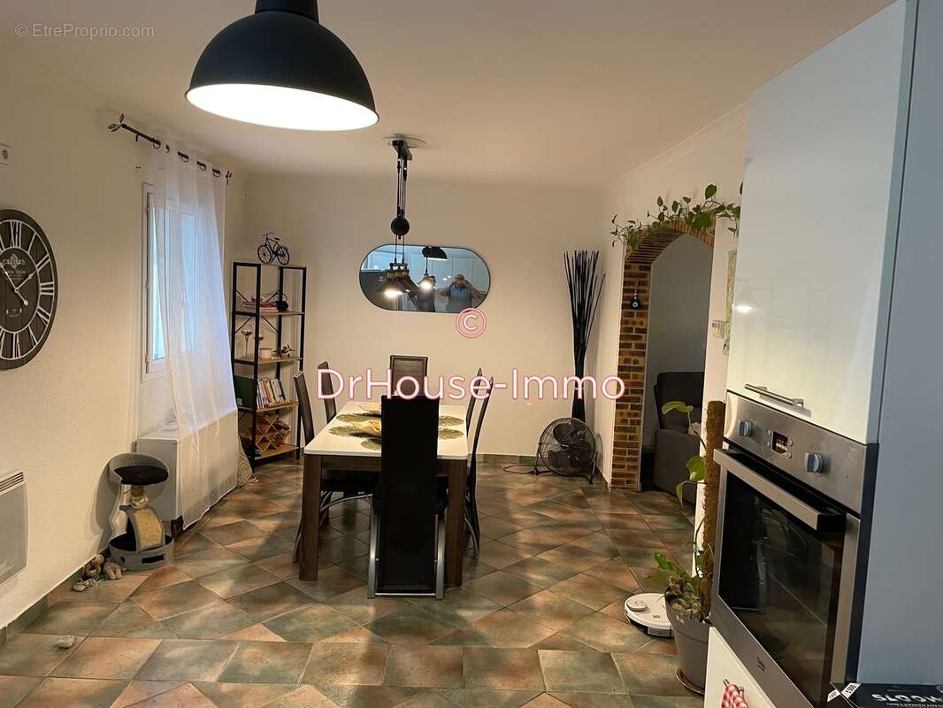 Maison 133 m² à Ales  - photo 17