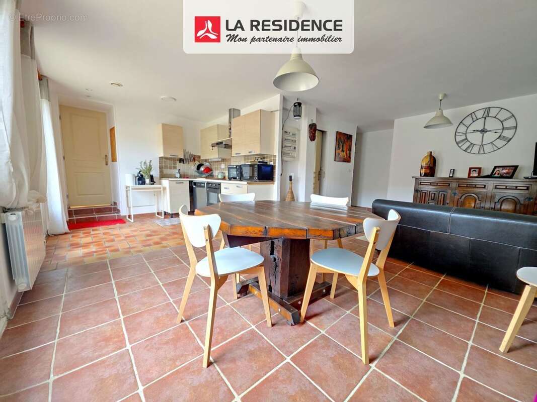 Maison 262 m² à Anet  - photo 9