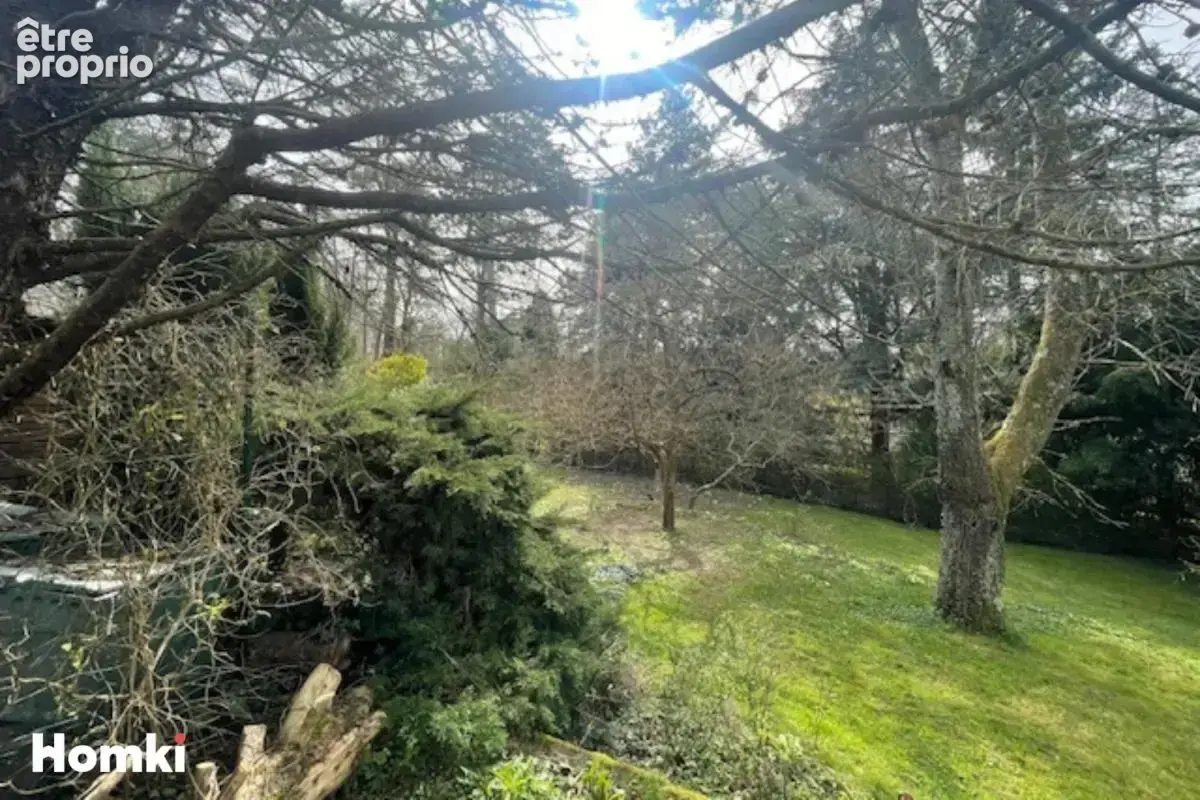 Terrain de 749 m² à Charbonnières-les-Bains 69260, Rue Benoît Bennier - photo 7