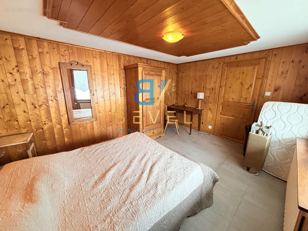 Appartement à ALBIEZ-MONTROND