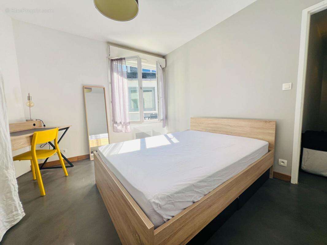 Appartement à SAINT-SEBASTIEN-SUR-LOIRE