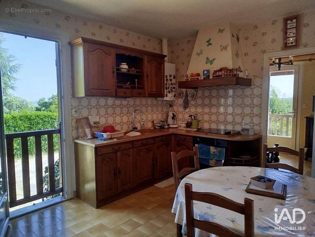 Maison 105 m² à Saint-Andre-Et-Appelles  - photo 3
