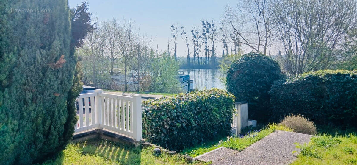 Maison à CONFLANS-SAINTE-HONORINE