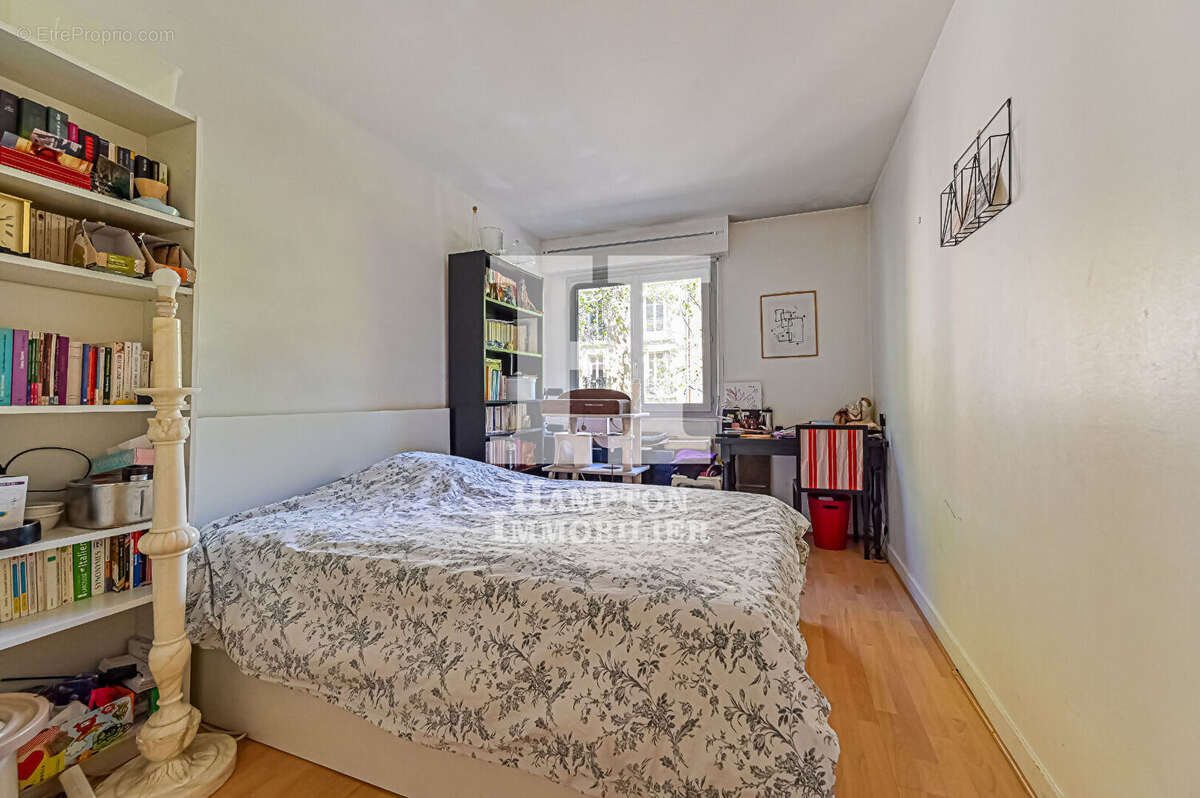 Appartement à PARIS-19E