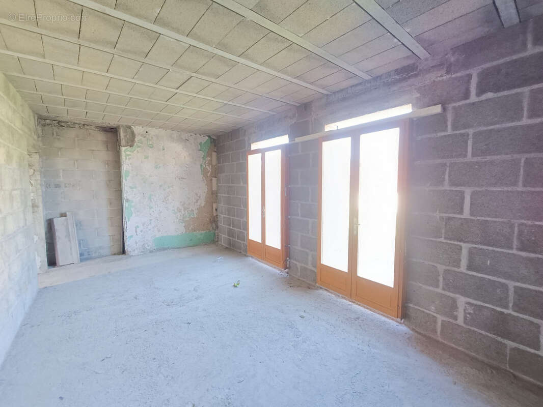 Maison à SANCERGUES