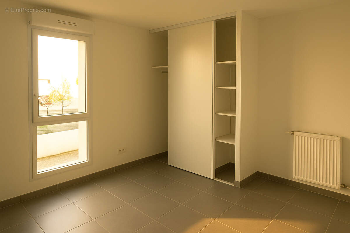 Appartement à BEAUZELLE