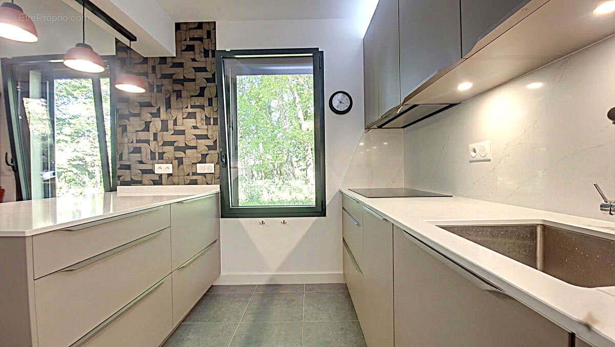 Appartement à PESSAC