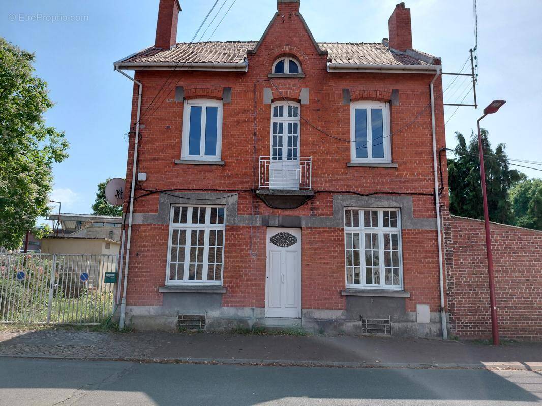 Maison à GUESNAIN