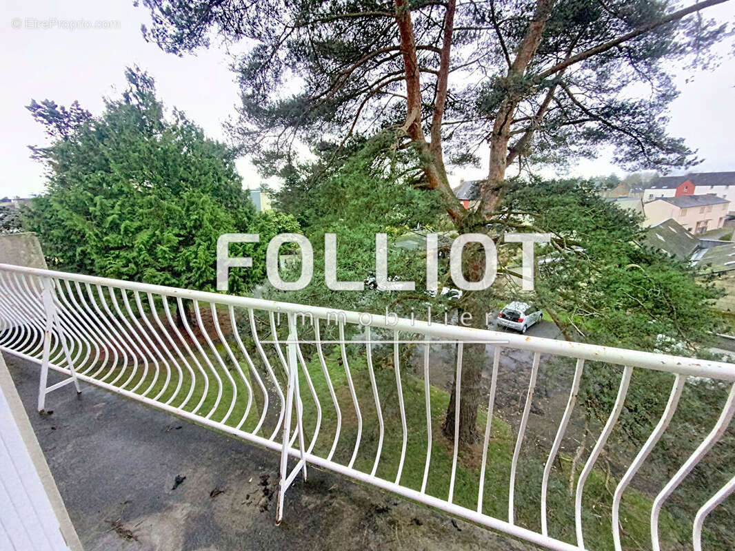 Appartement à FOUGERES