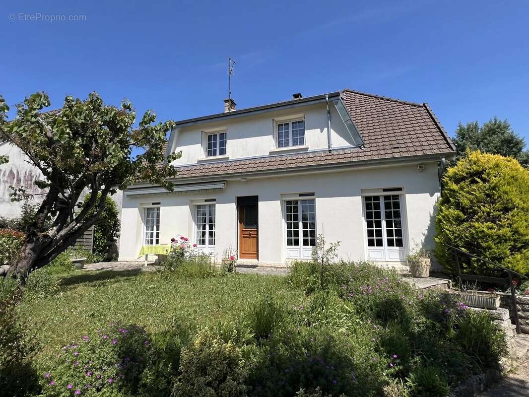 Maison à SAINT-GEORGES-SUR-BAULCHE