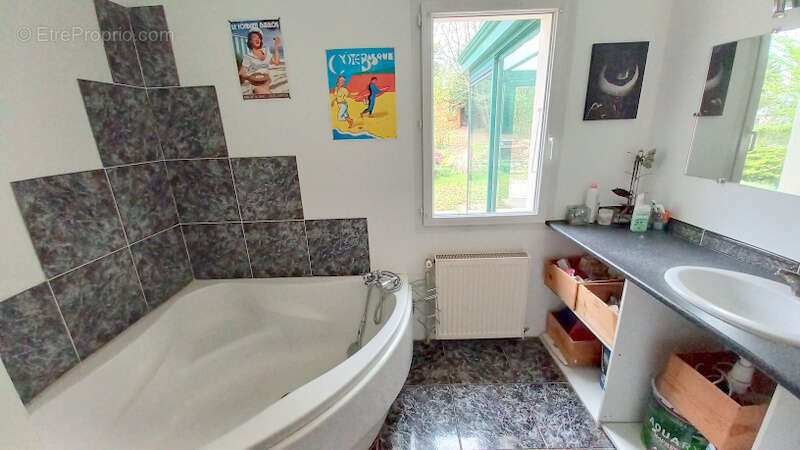 Maison à LA MEMBROLLE-SUR-CHOISILLE