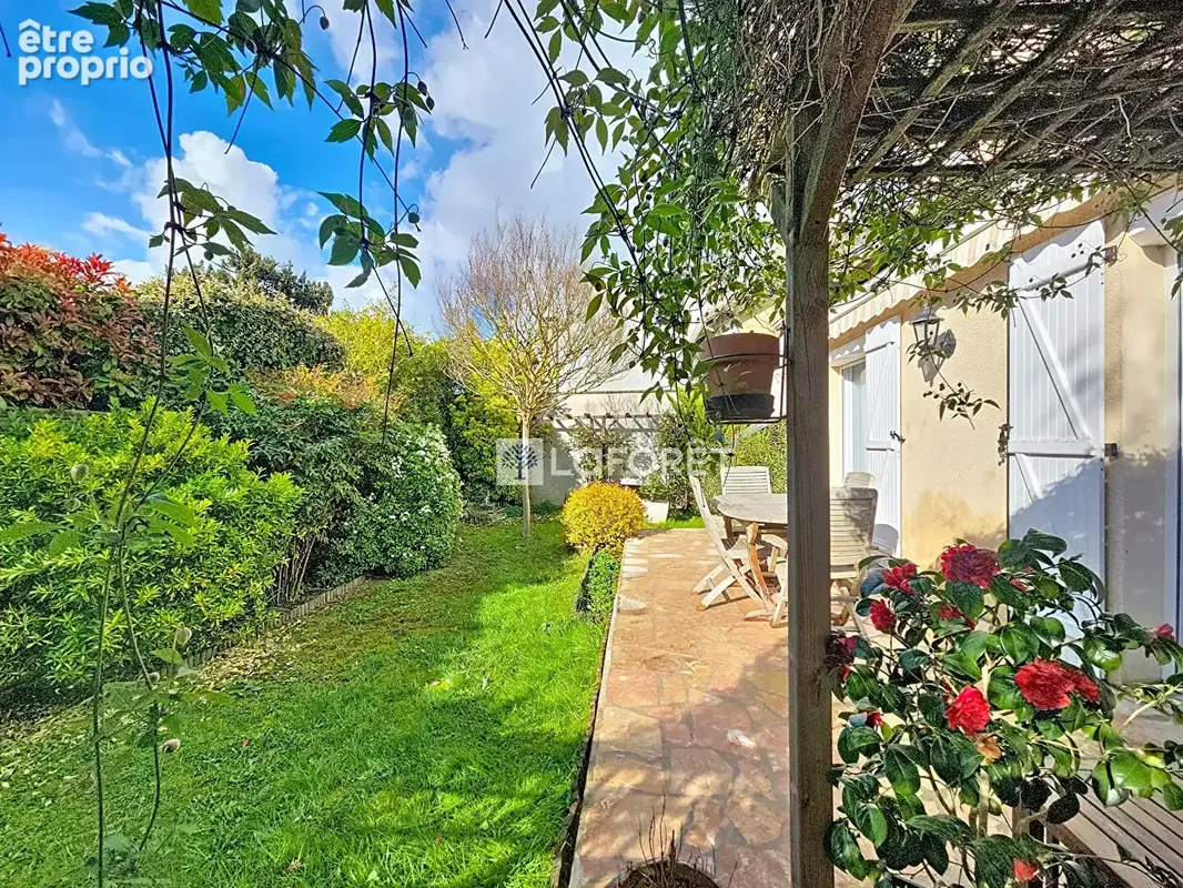 Maison l'hay les roses les blondeaux - photo 13