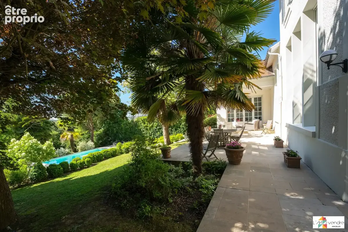 Maison 204 m² à Yerres  - photo 4