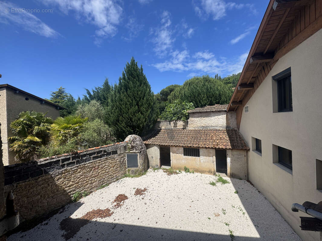 Appartement à LIMONEST