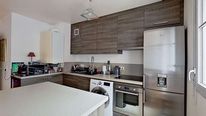 Appartement à MAISONS-ALFORT