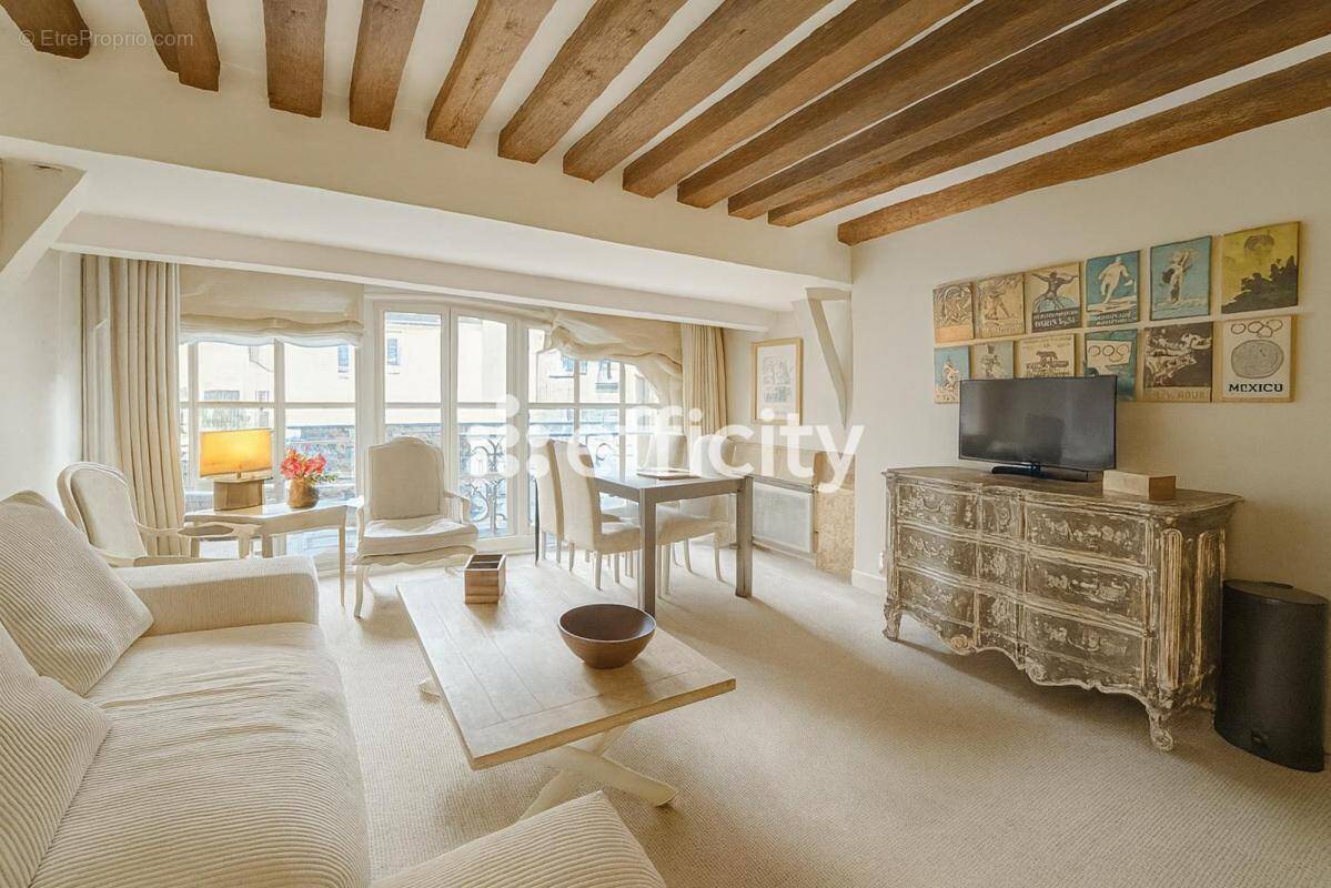 Appartement à PARIS-6E