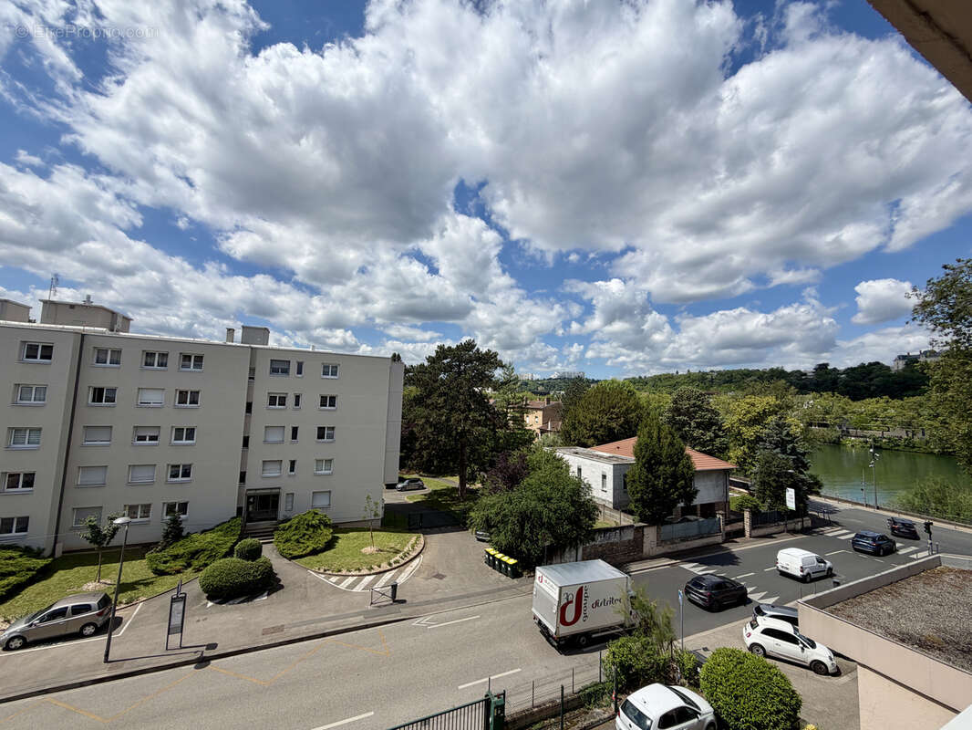 Appartement à CALUIRE-ET-CUIRE
