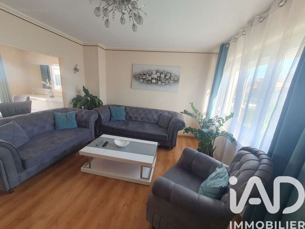 Maison 104 m² à Arras  - photo 3