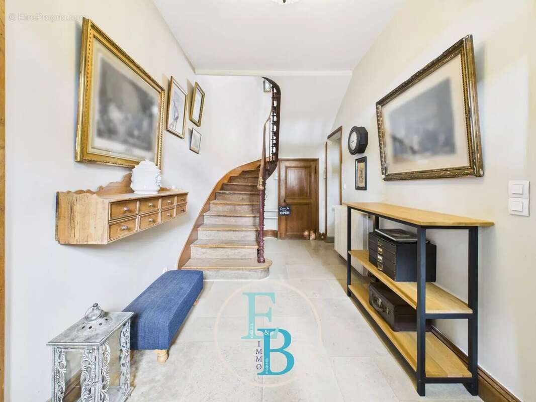 Maison à BRETTEVILLE-SUR-LAIZE