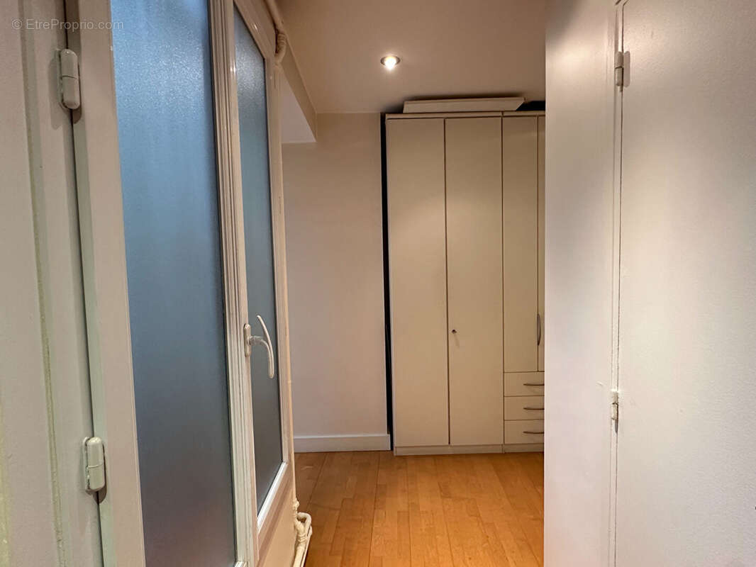 Paris 1er Rivoli 4 pièce(s) 107.5 m2, 5 -ème avec asc. superbe, vue 1580000€ FAI - photo 11