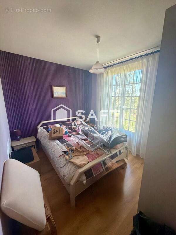Photo 4 - Maison à LA CELLE-SAINT-CYR