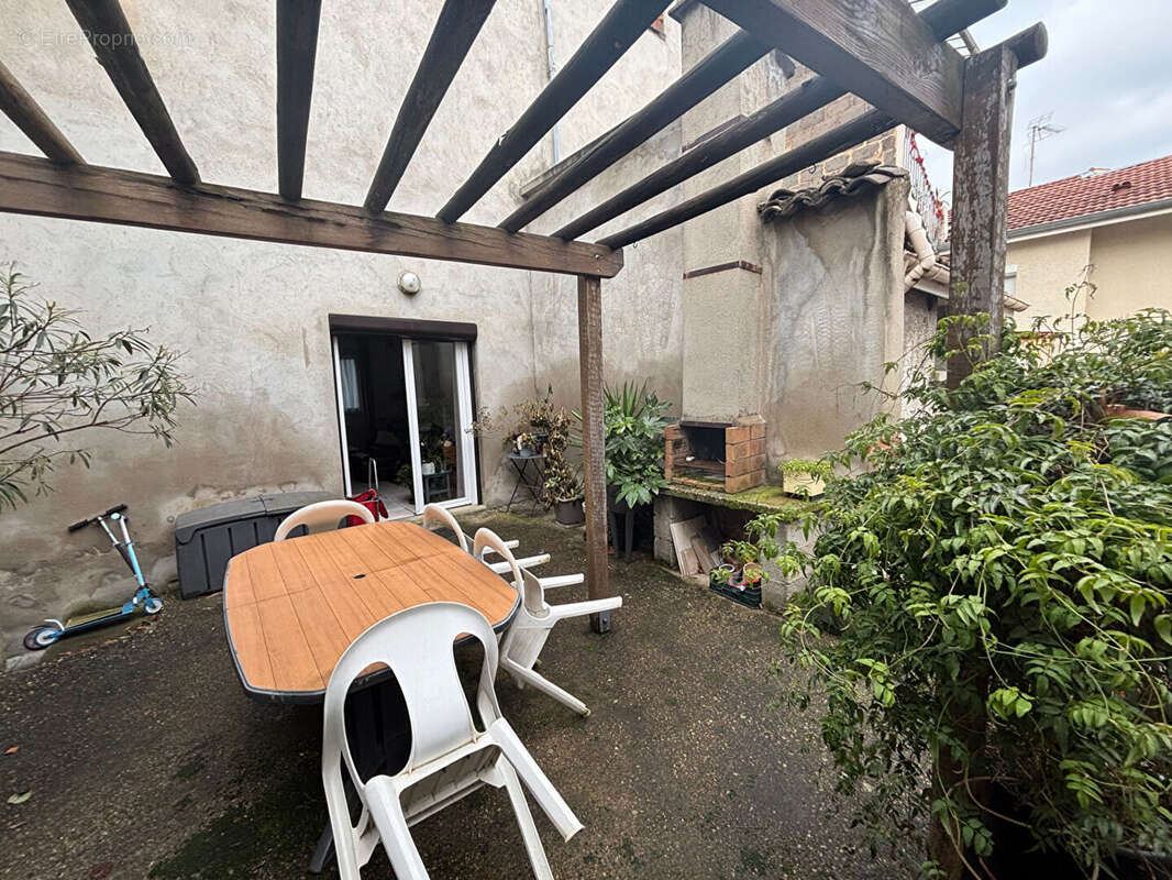 Maison à GIVORS