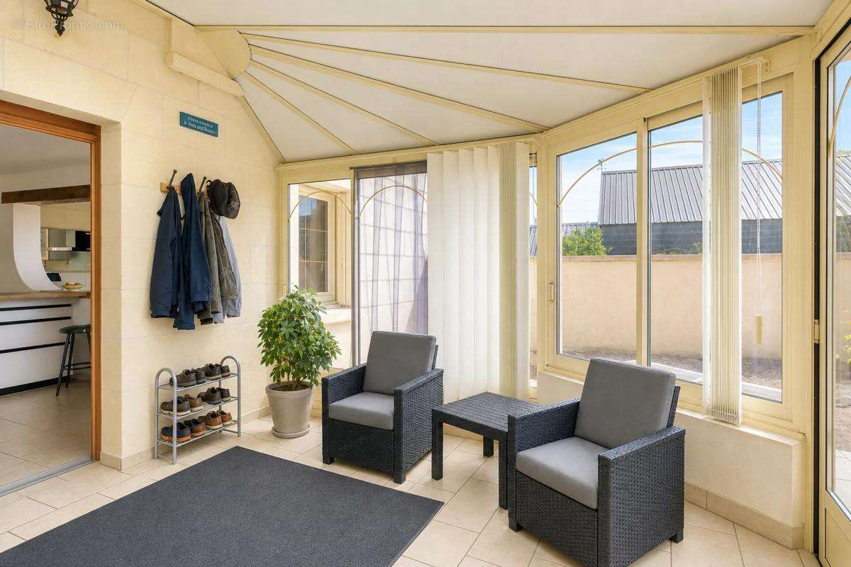 Maison de 9 pièces de 204 m² à Bourgueil - photo 17