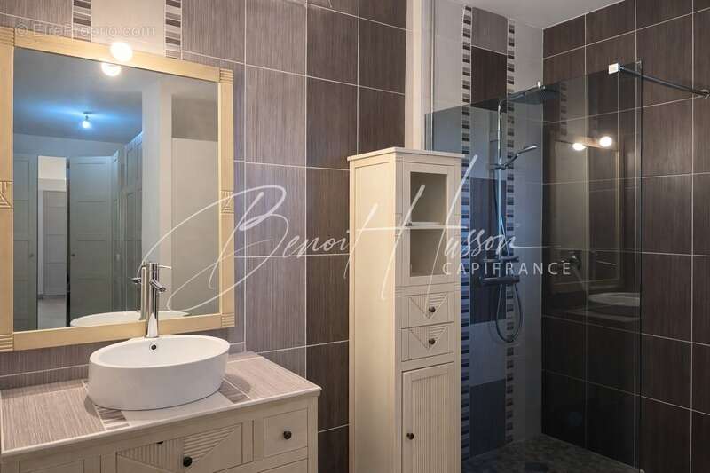 Maison T5 de 175m² sur terrain de 2500m² - photo 10