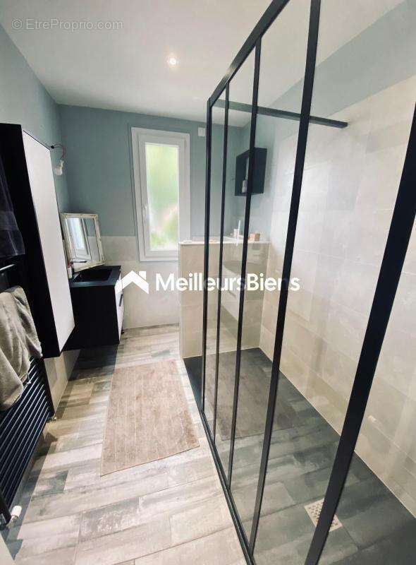 Maison à L&#039;ABERGEMENT-CLEMENCIAT