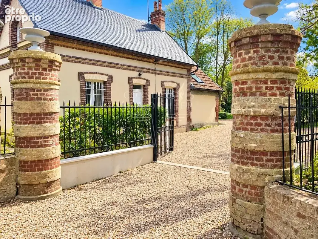 Propriété  avec dépendances–piscine intérieure - photo 8