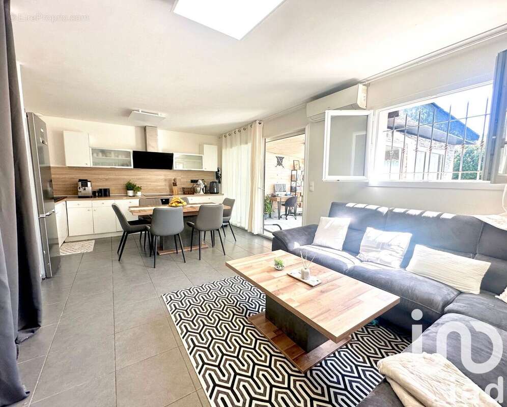 Photo 6 - Maison à JONQUIERES