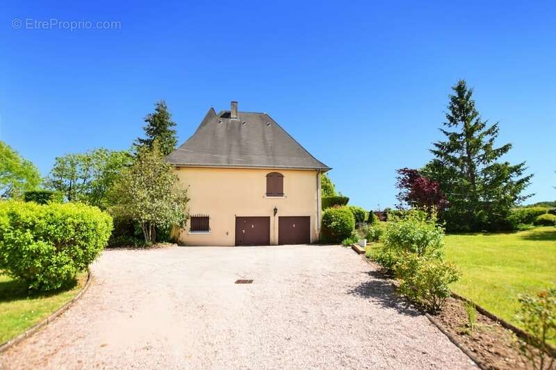 Propriete à vendre à ANTULLY avec terrain de 4577 m2 - photo 25