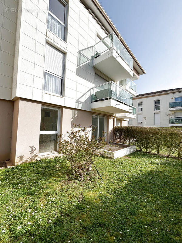 Appartement à MONTLIGNON