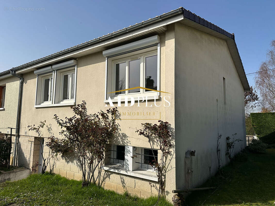 Maison à SAINT-LEU-LA-FORET