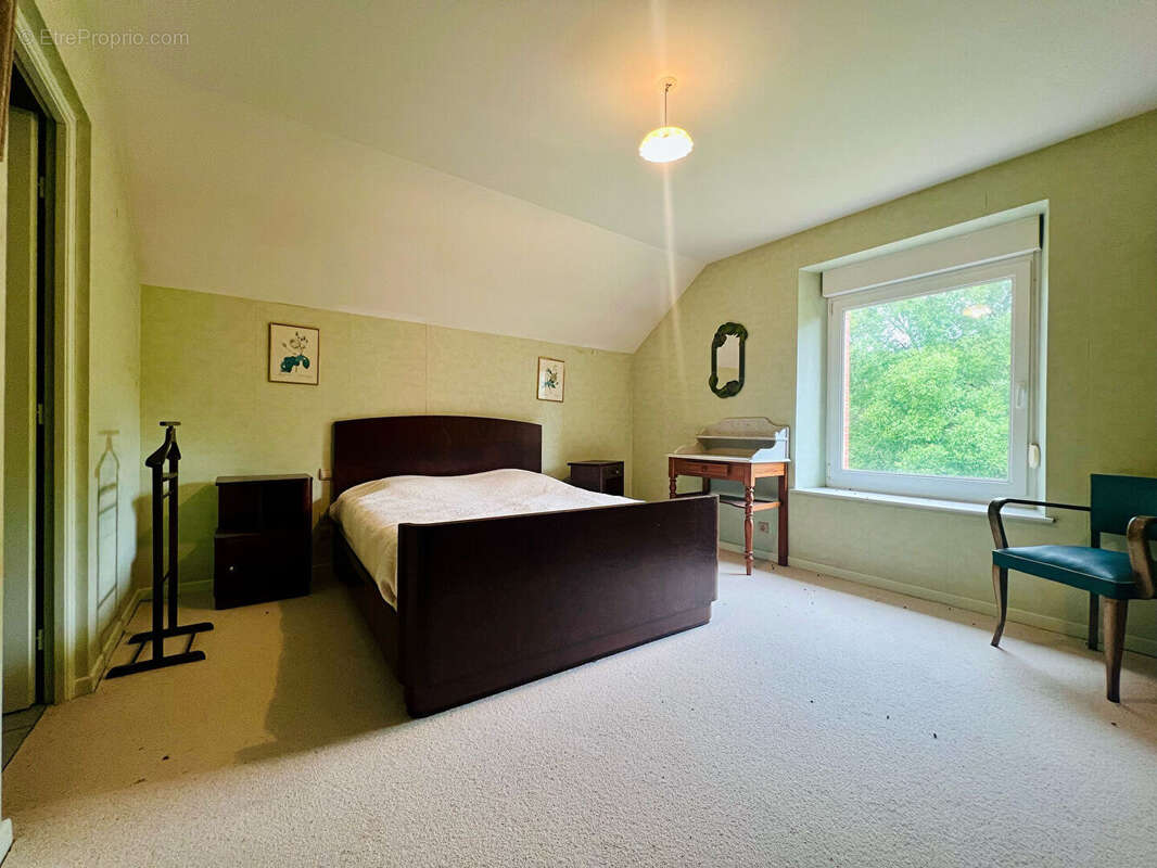 Appartement à GRANGES-SUR-VOLOGNE