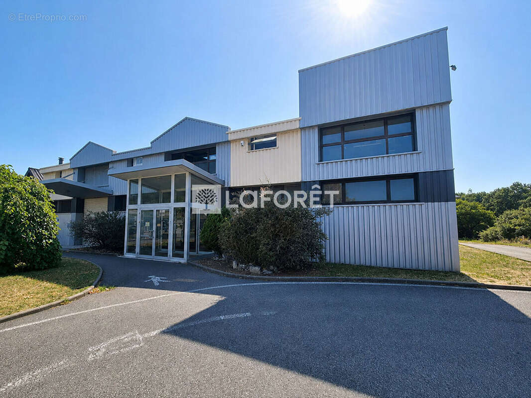 Appartement Barby 1 pièce(s) 708.10 m2 - photo 10