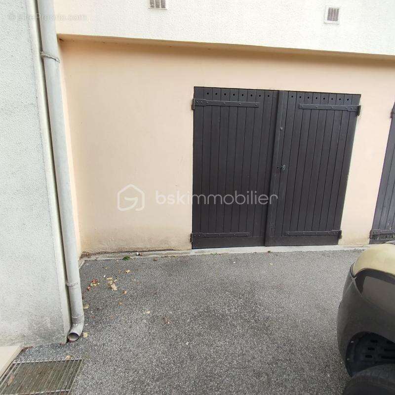 Appartement à L&#039;ETANG-LA-VILLE