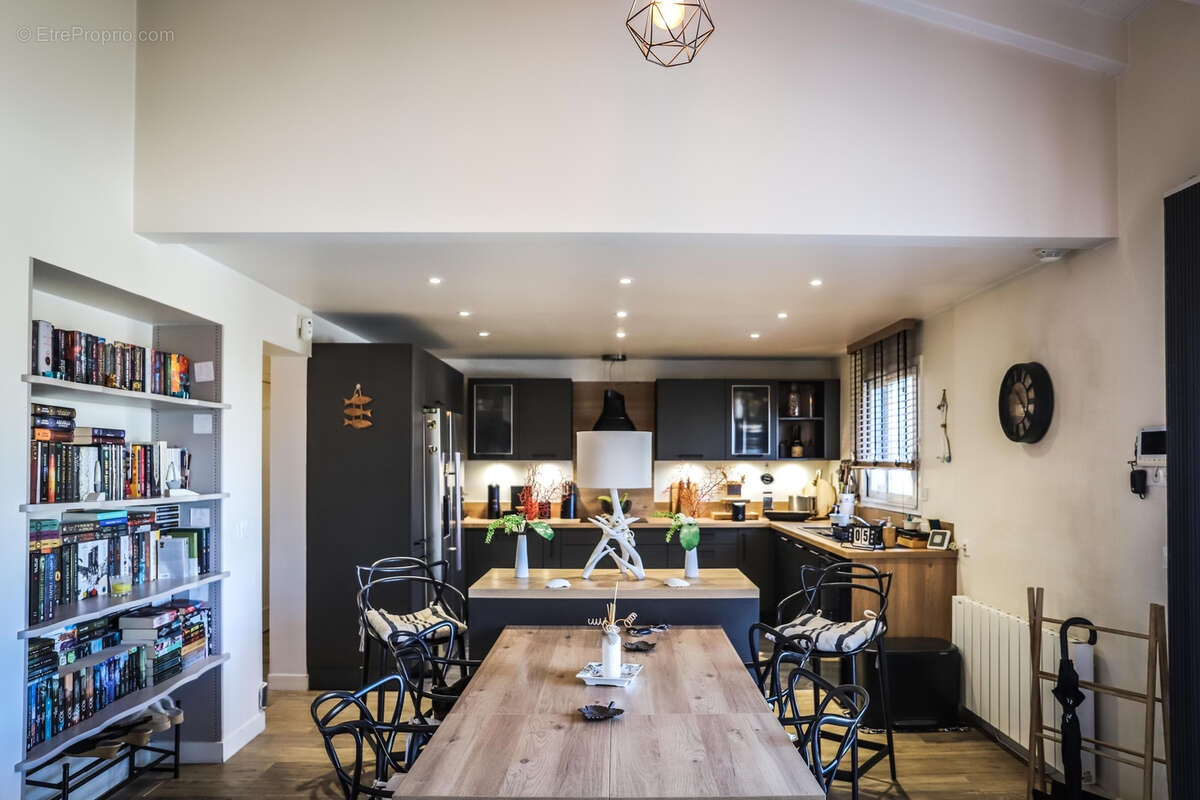 Maison à VAUX-SUR-MER