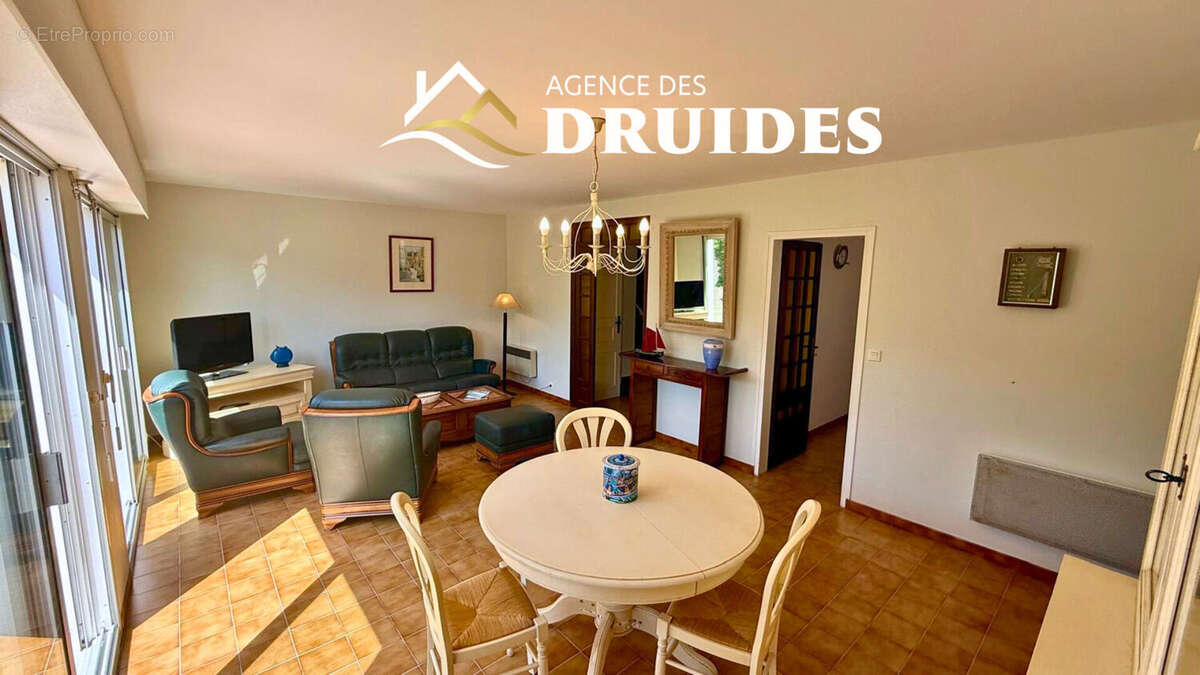 Carnac Plage - Maison à vendre - Plages et commerces à pied - 3 chambres - Terrasse plein sud - 77 m² habitables - 90 m² utiles - photo 3