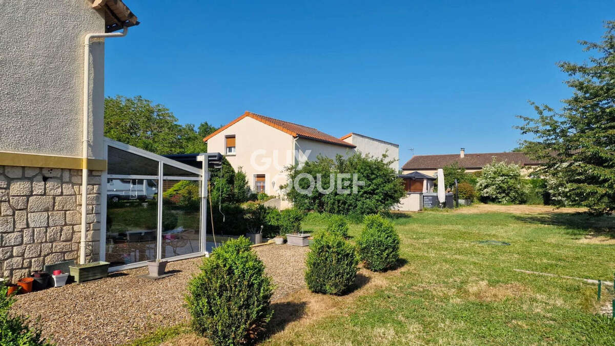 Maison à JAUNAY-CLAN