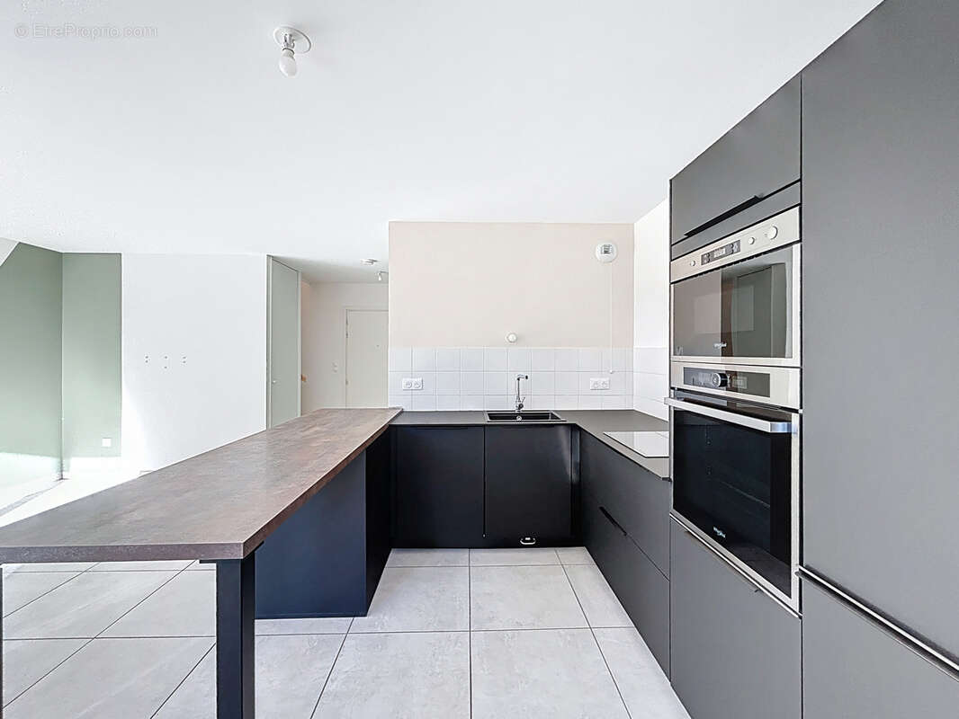 Appartement à MORNANT